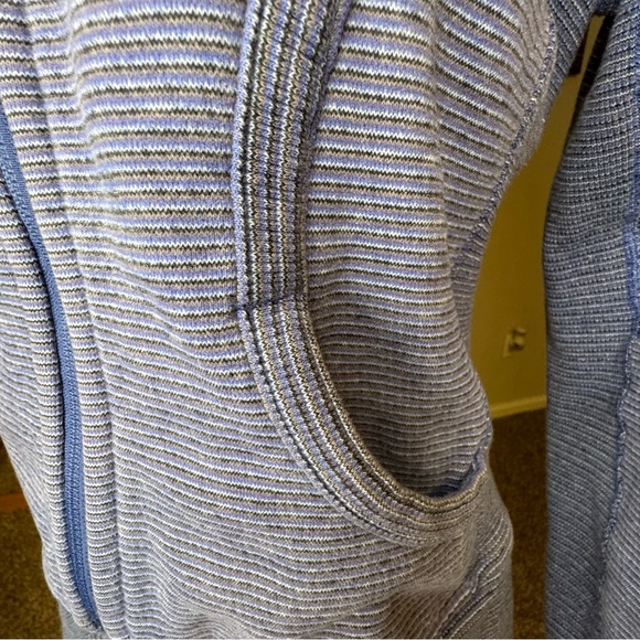Lululemon Scuba Full Zip Hoodie sz 6 - Picture 7 of 8